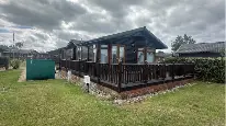 Omar Kingfisher Lodge 2004