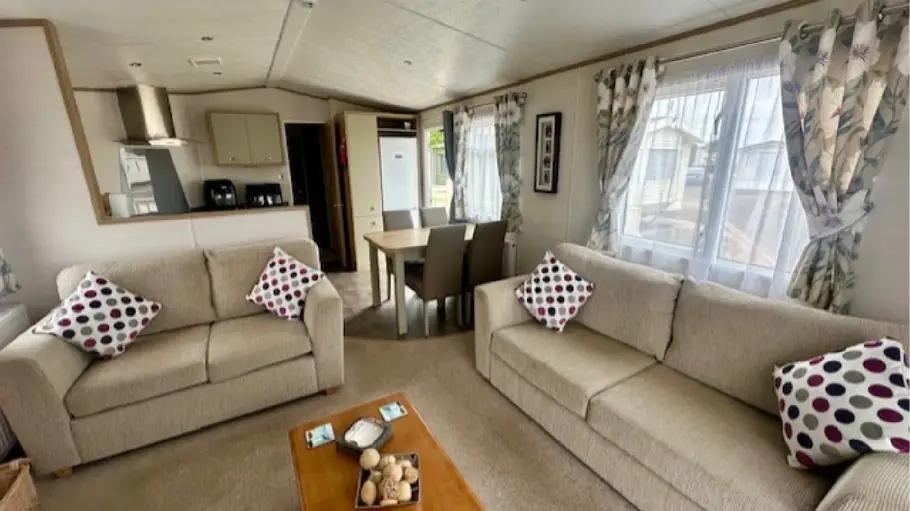 Carnaby Beechdale 2016