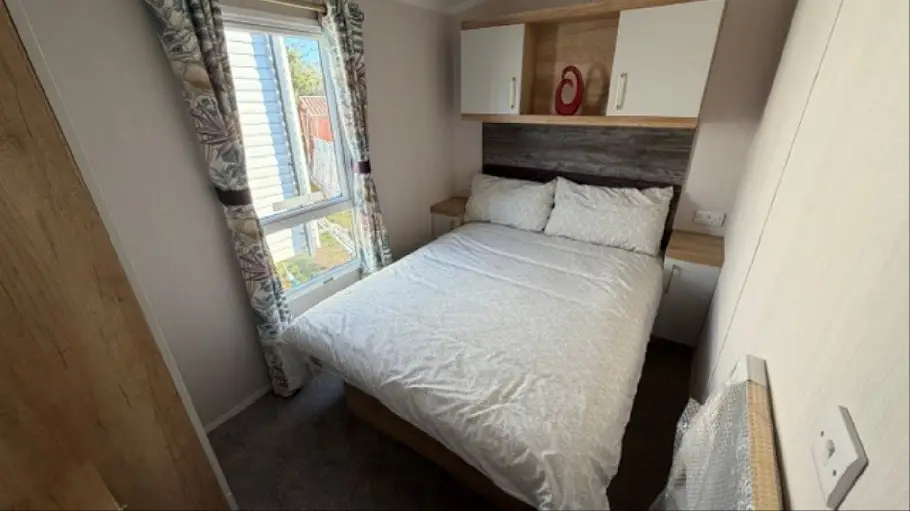 Swift Bordeaux Escape 2026