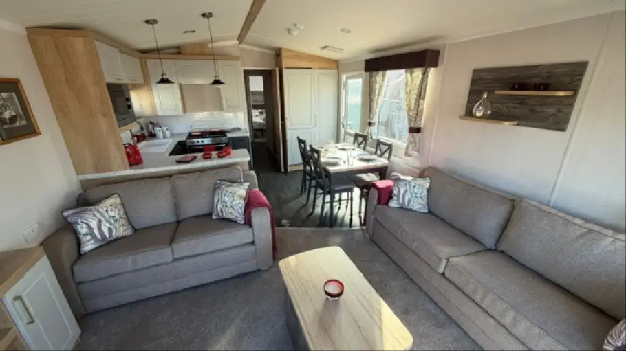 Swift Bordeaux Escape 2026